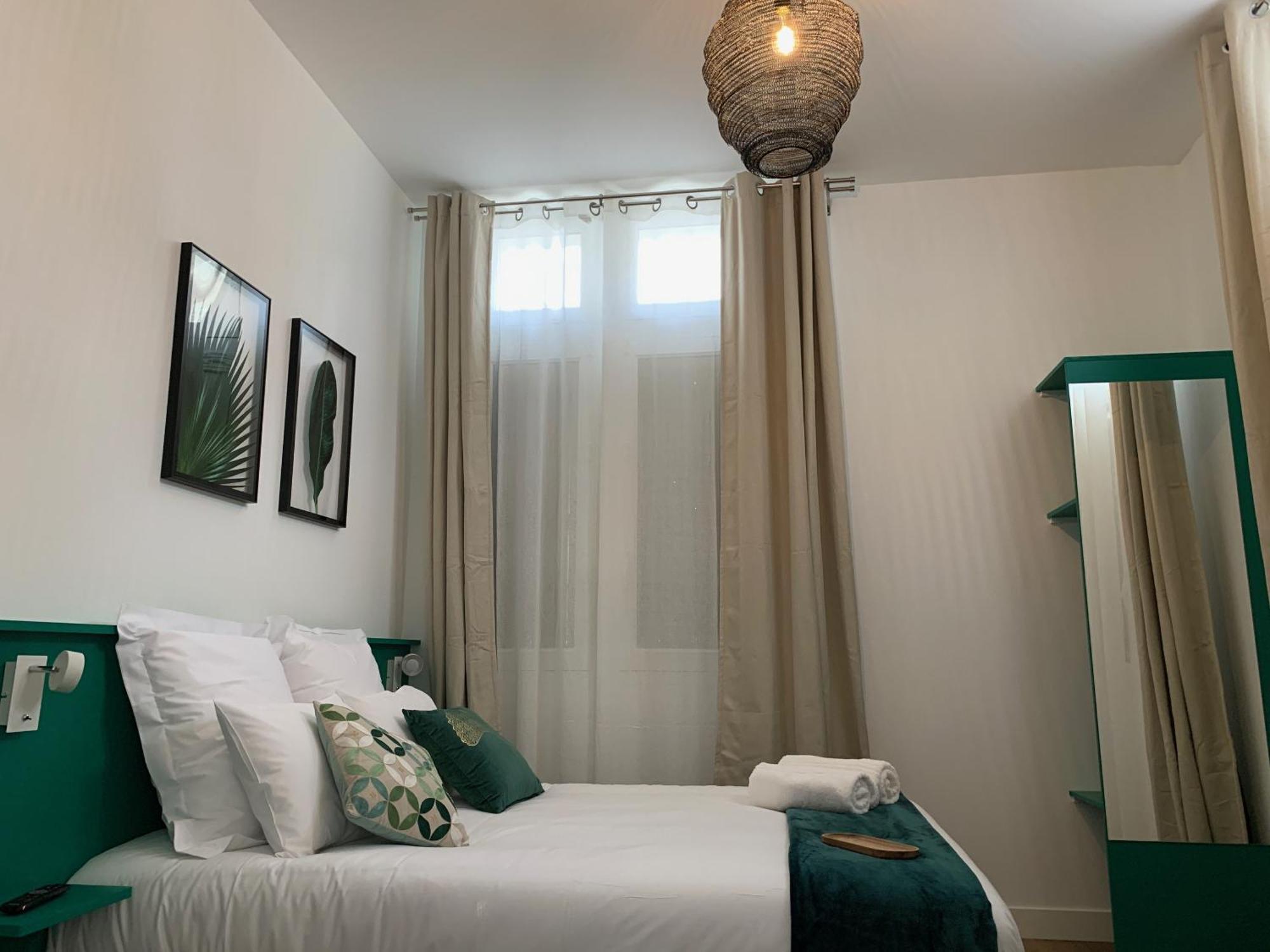 Bed and Breakfast Logis St Joseph Анже Экстерьер фото