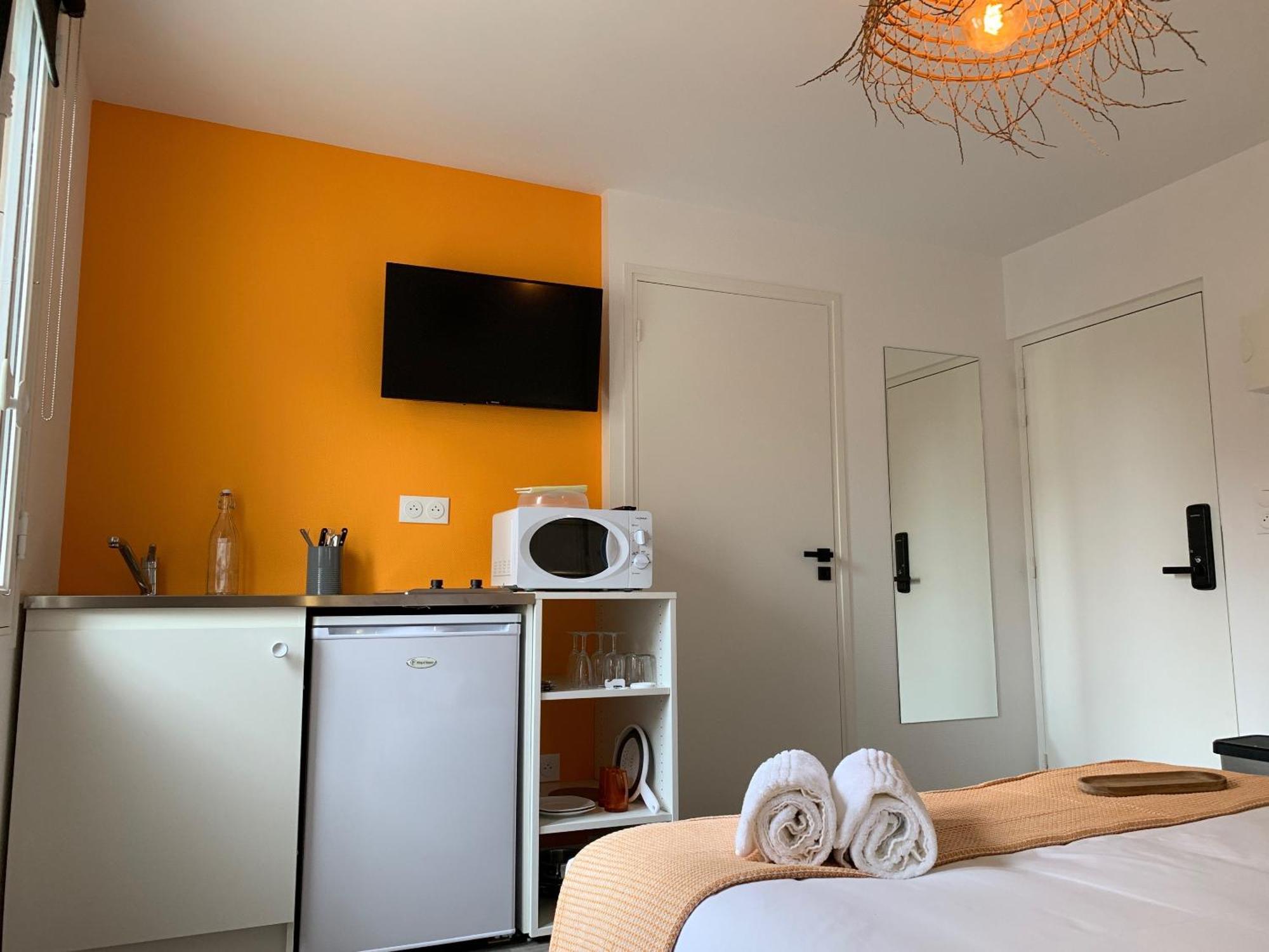 Bed and Breakfast Logis St Joseph Анже Экстерьер фото