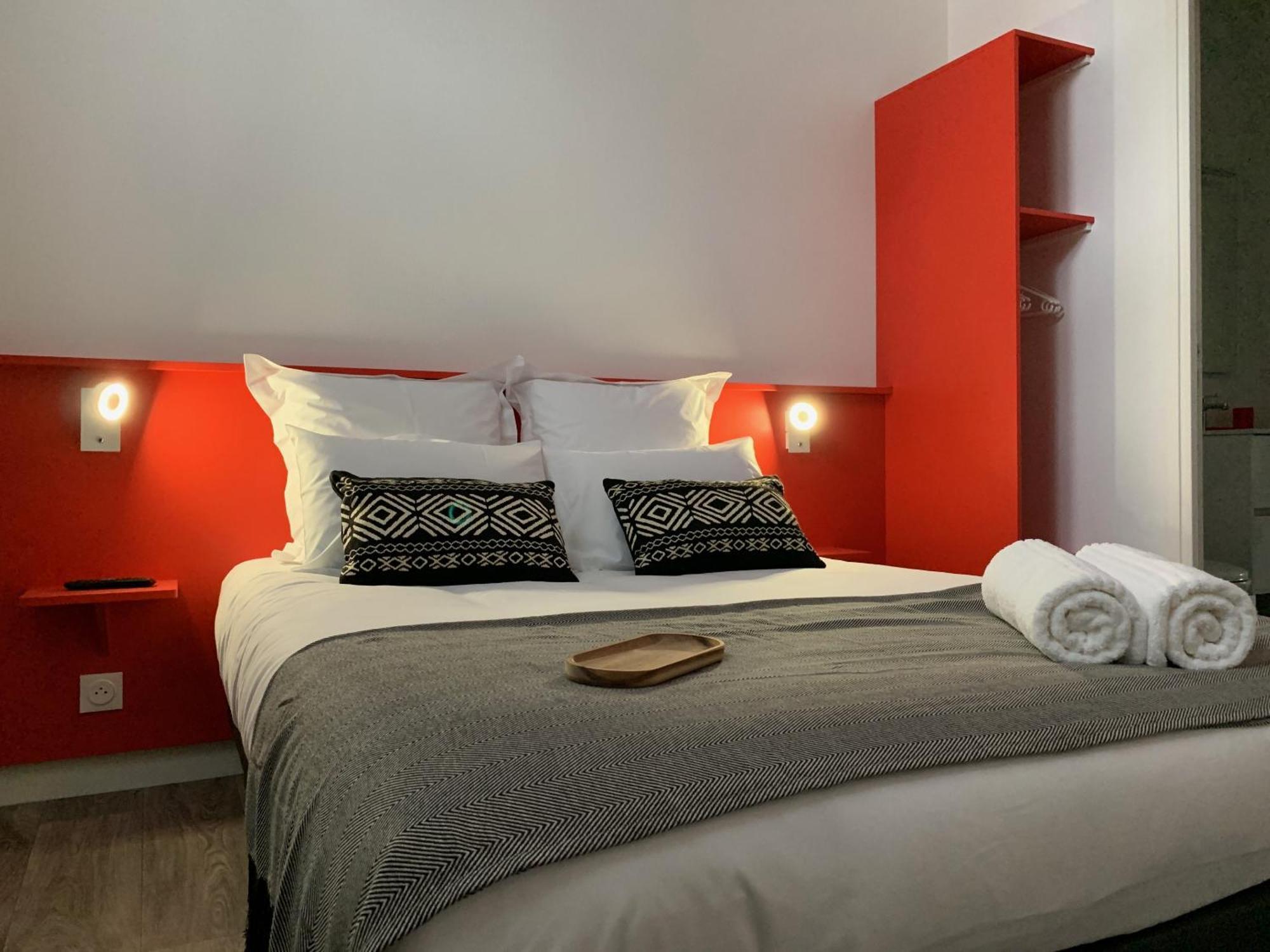 Bed and Breakfast Logis St Joseph Анже Экстерьер фото